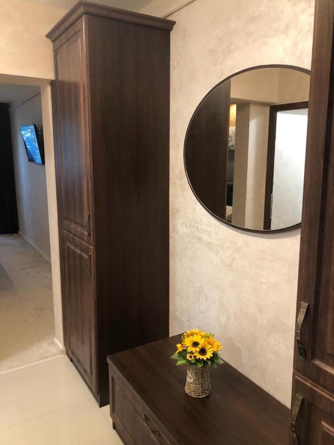 Cezara Apartment Galati  Ngoại thất bức ảnh