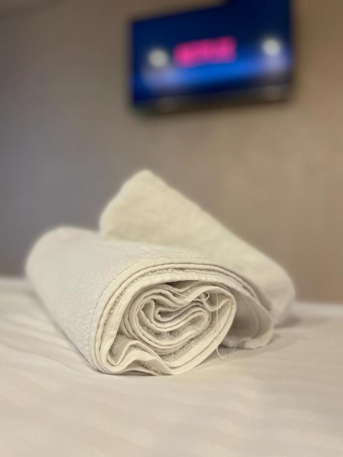 Cezara Apartment Galati  Ngoại thất bức ảnh